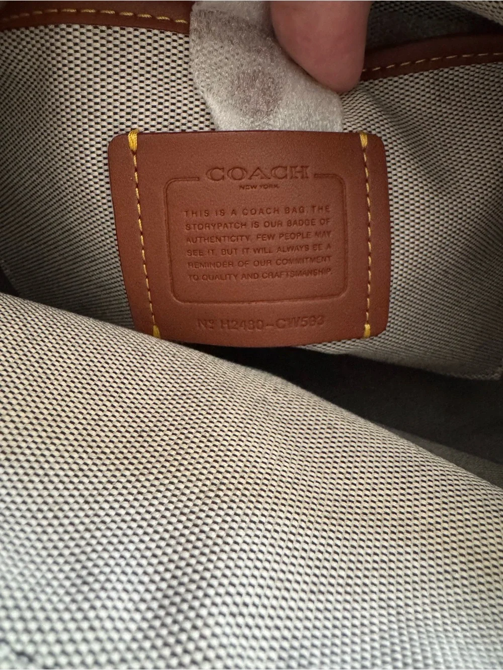 NWOT Coach Rogue 25 Black Crystal